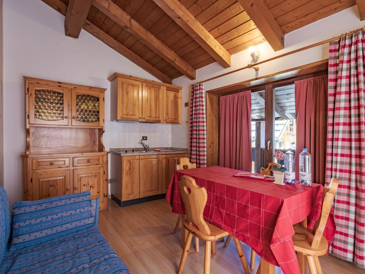 Апарт отель Residenza 3-Tre Мадонна-ди-Кампильо Экстерьер фото